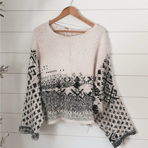 Free People Chunky Oversized Sweater; Med - Picture 1 of 3